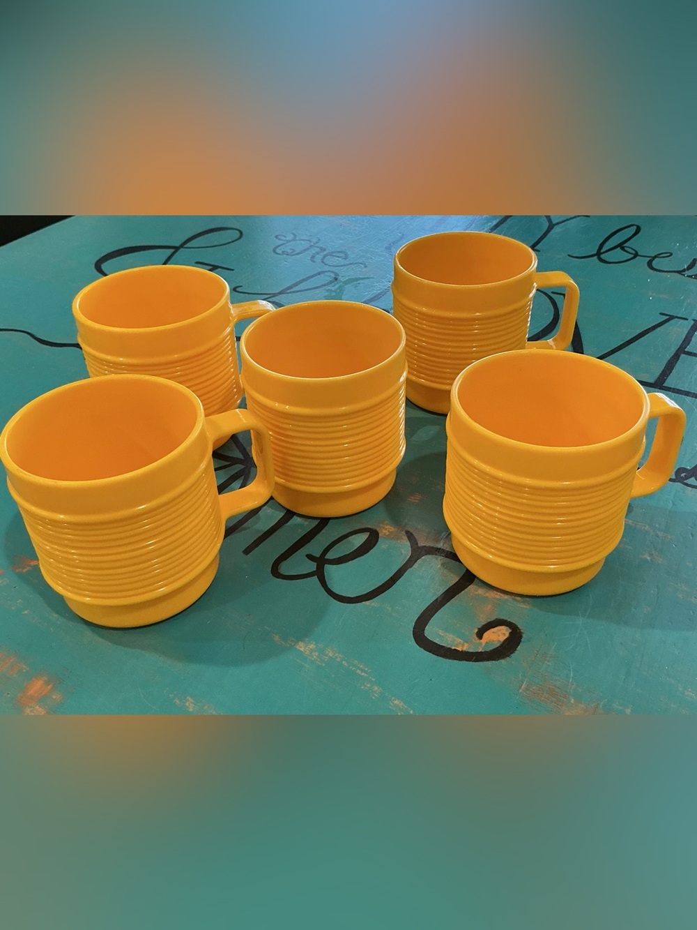 Vintage stackable Rubbermaid Set of 5 Bright Yellow Ribbed Mugs